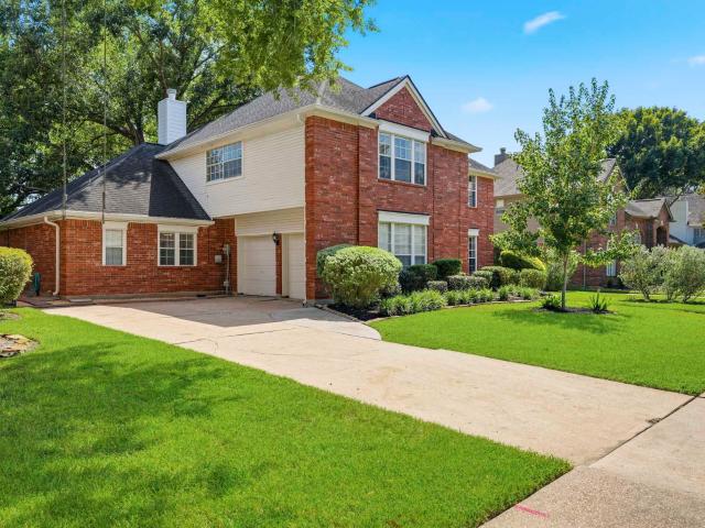 1627 Pecan Crossing Drive