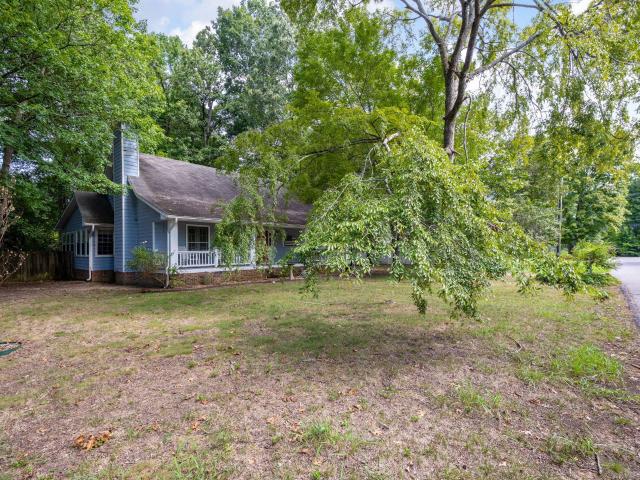 1627 Shelby Circle