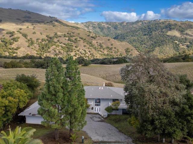 16280 Oak Canyon Drive