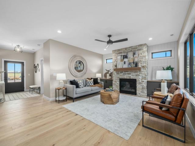 1628 N Rosemary Ave, Sioux Falls, US, SD