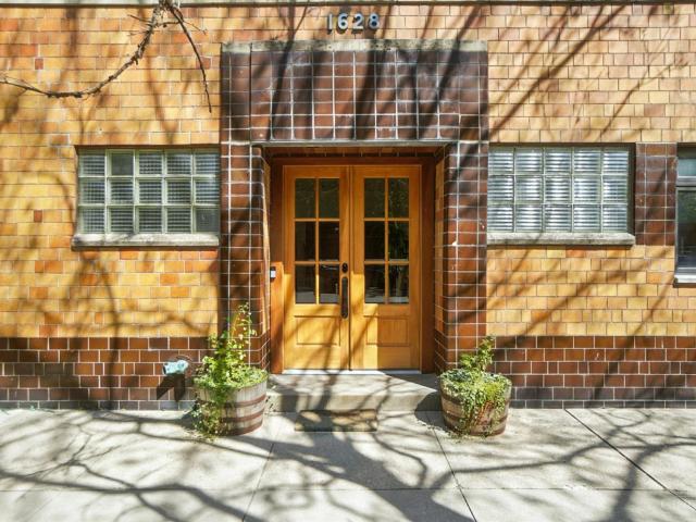 1628 Central Parkway