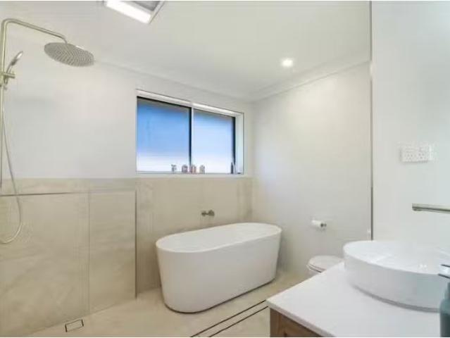 16/28 Emily Street, Marks Point Apartment for rent Listed by.