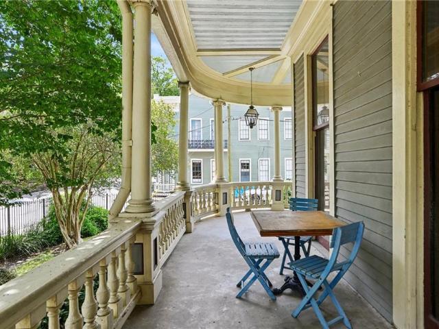 1629 Coliseum Street # 1