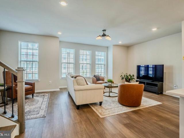 1629 Field Sparrow Terrace NE