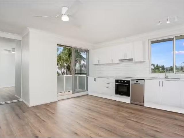 16/206 Ocean Street, Narrabeen Apartment for rent Listed by K.