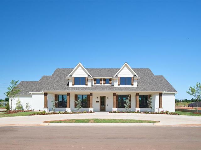 16209 Blackberry Farm Road