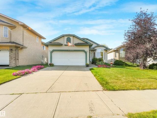 1620 Street Nw, Edmonton, AB, T5Z 3K6 house for sale | Listing ID E4510 | Royal LePage