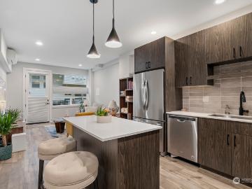 1620 S Lane St, Unit E, Seattle, WA 98144 | MLS #2307