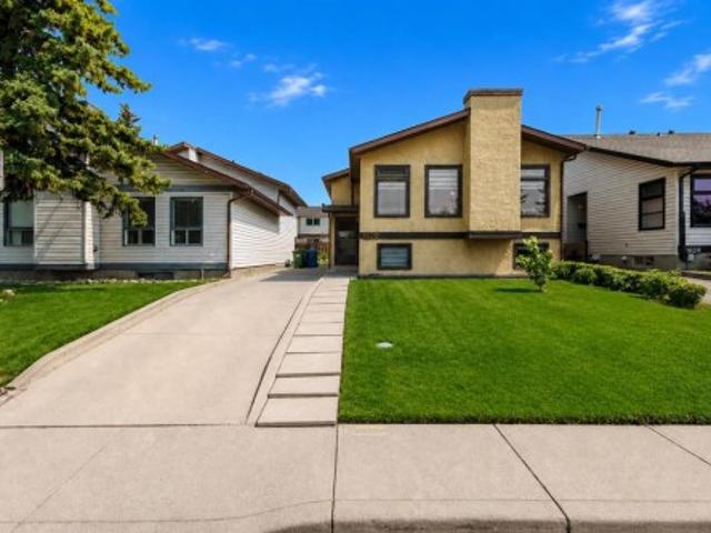 1620 47 Street Sw, Calgary, AB, T3C 2C8 house for sale | Listing ID A2334 | Royal LePage
