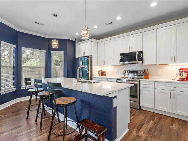 16213 Muddy Cove CIR