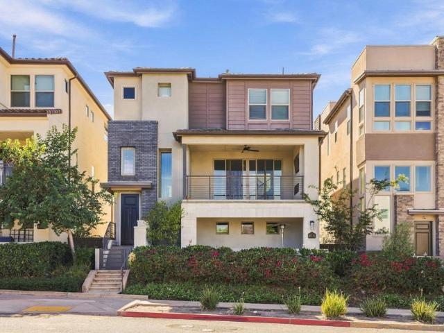 16218 Camden Cir