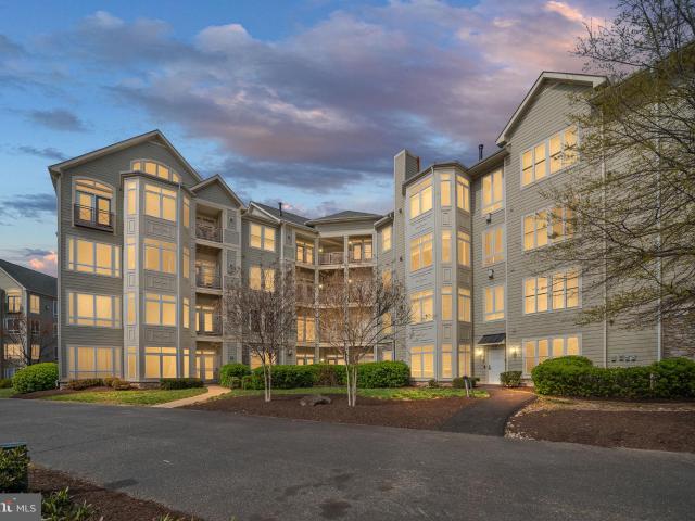 1621 Ladue Ct, Unit 107, Woodbridge, VA 22191 | MLS #VAPW2113