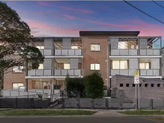 16/21 Rookwood Road, Yagoona Apartment for rent Listed by Chr.