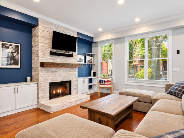 1621 W Huron Street