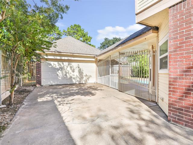 16222 Rutley Circle