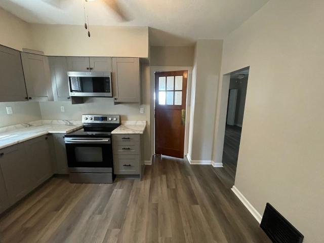 1622 24 S 58th 2 Bedroom Apartment for Rent at 1622 S 58th St, West Allis, WI 53214