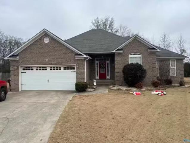 16235 KYLE MORAN DR, ATHENS, AL 35614