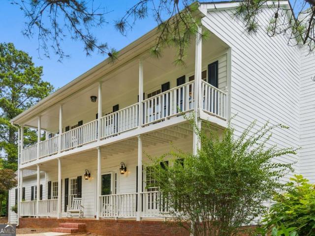 1623 Brentwood Crossing SE