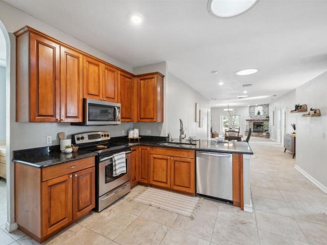 1623 Crossvine Ct, Trinity, FL