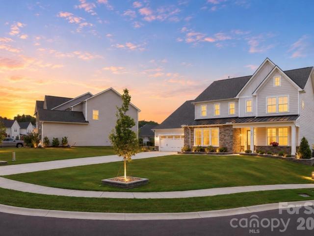 1623 Ventoux Court