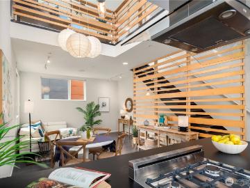 1623 14th Ave, Unit E, Seattle, WA 98122 | MLS #2487