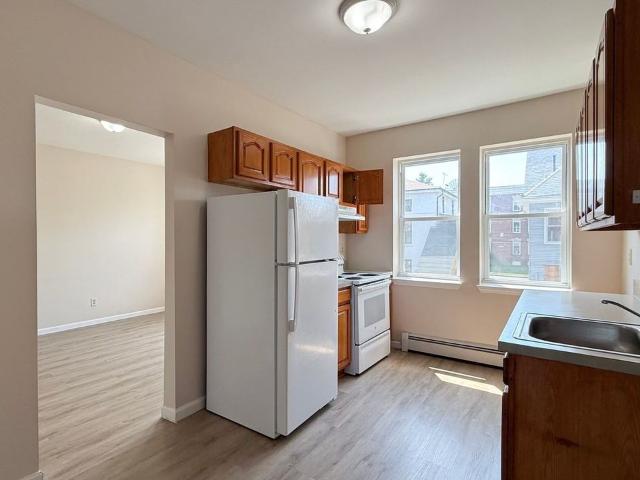 162 164 Ward St / Luca Investments LLC 1 Bedroom Apartment for Rent at 162 Ward St, Hartford, CT 06106 Frog Hollow
