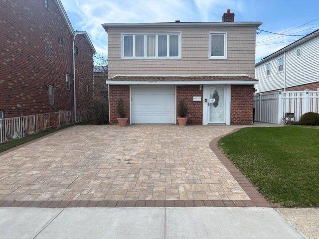 162 4 th St, Howard Beach, NY 11414
