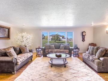 162 Aspen Crest Lane