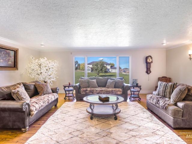 162 Aspen Crest Lane