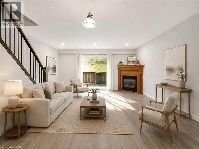 162 JANSEN Avenue Unit# 25