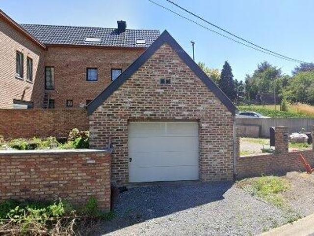 162 m2 apartment for rent in Blégny