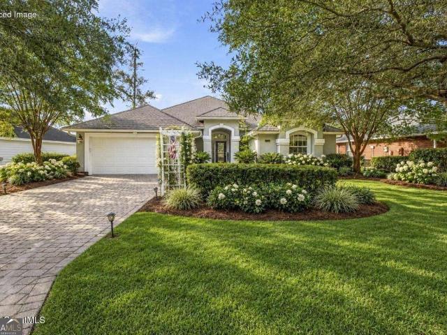 162 Majestic Oaks Drive