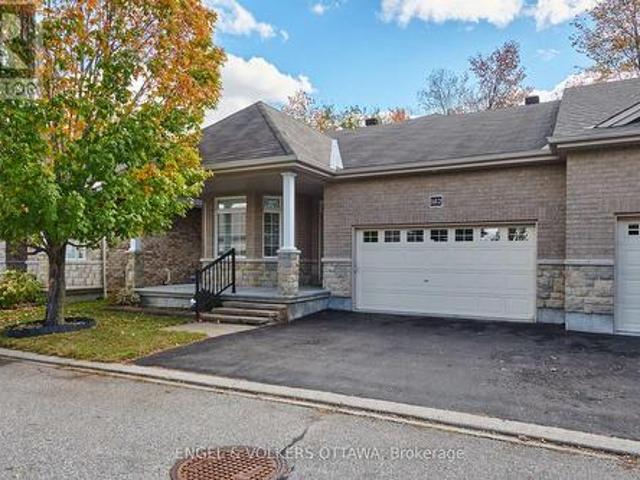 162 Maple Key Private, Ottawa, ON, K1T 0E2 house for sale | Listing ID X14029 | Royal LePage