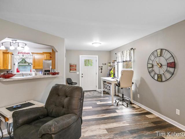 162 S Locust Avenue