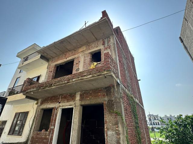 162 Sq.Yd. Plot in Sector 21 Panchkula Listing ID: #10229