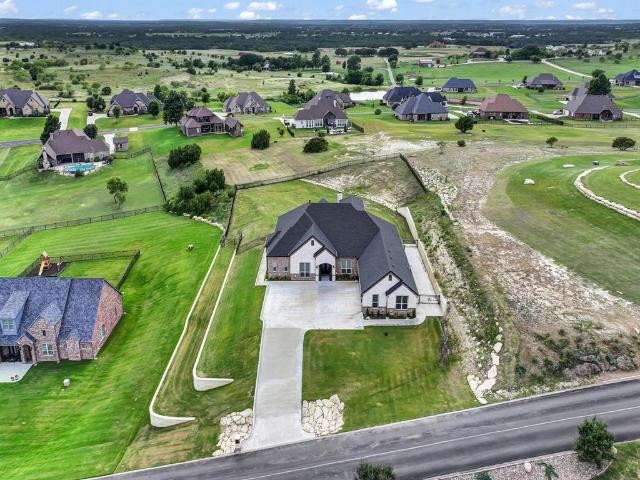 162 Pinnacle Peak Ln, Weatherford, TX 76087 | MLS #20990