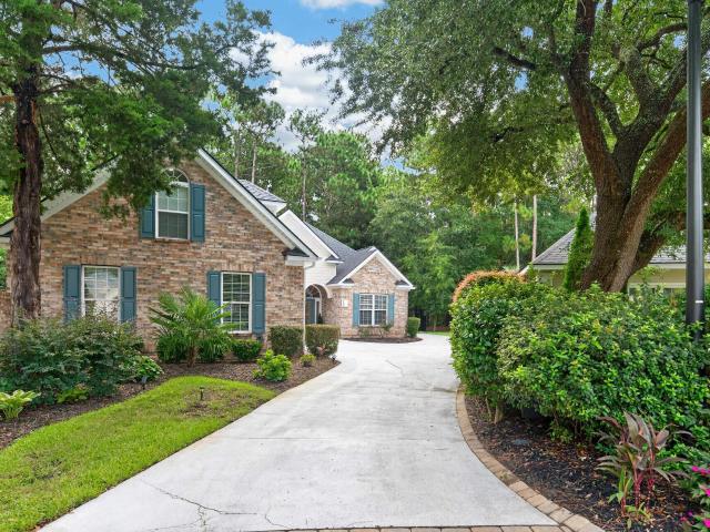 162 Prestwick Dr