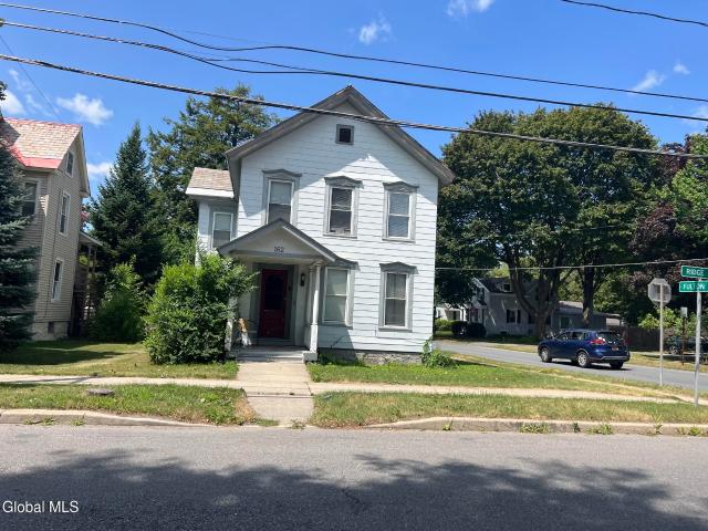 162 Ridge Street