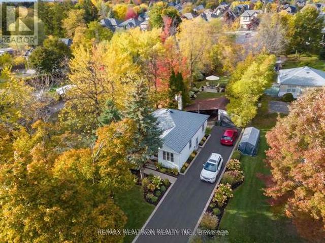 162 Weldrick Road W, Richmond Hill, ON, L4C 3V1 house for sale | Listing ID N13591 | Royal LePage