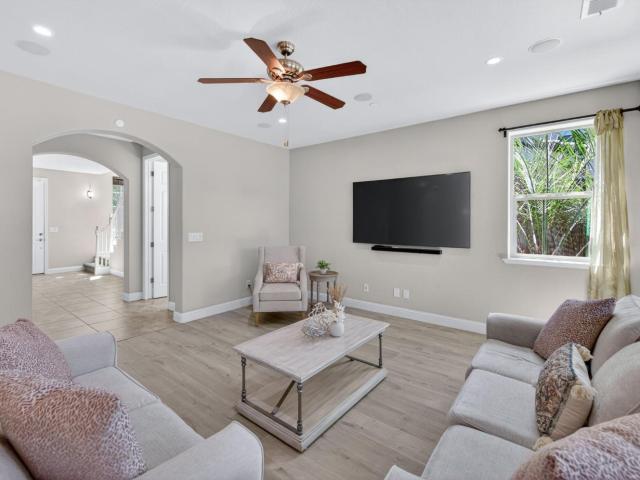 1634 E Autumn Sage Ave, Fresno, CA 93730 | MLS #648828