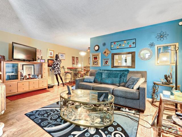 1634 Hollow Drive # D