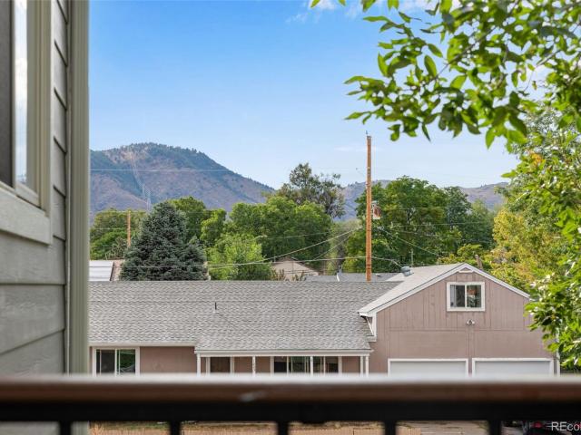 16359 W 10th Avenue # Q6