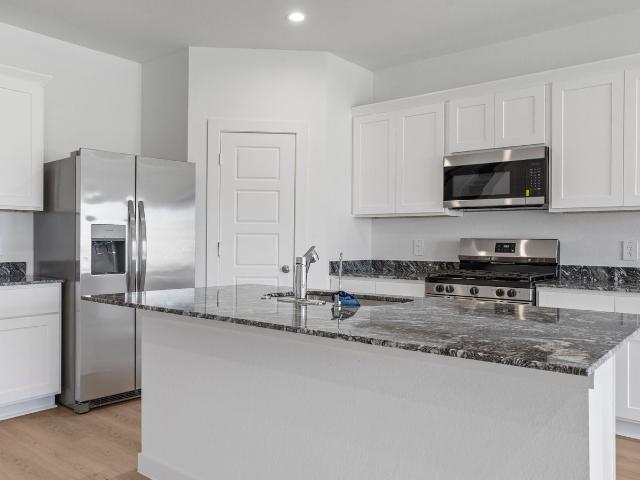 1635 Knox Hill Path