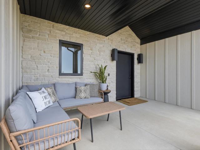 1636 Fissure Trail