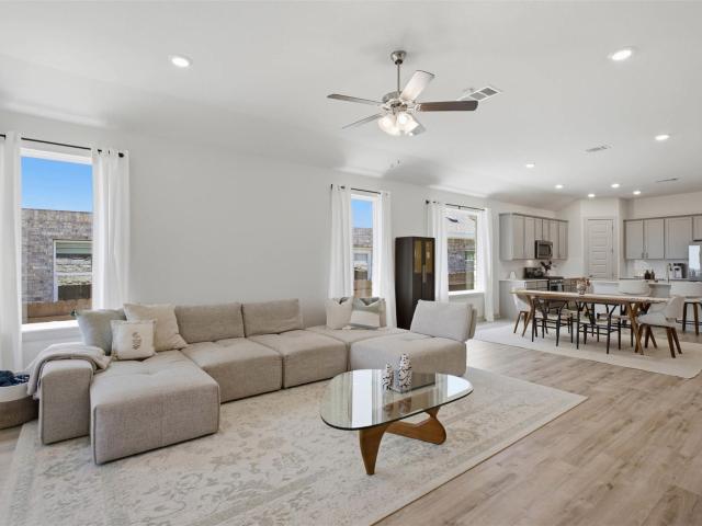1636 Flying Horseshoe Bnd