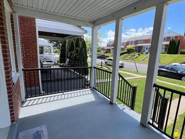 1637 Manor Road
