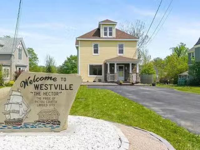 1637 North Main Street, Westville, NS, B0K 2A0 house for sal.