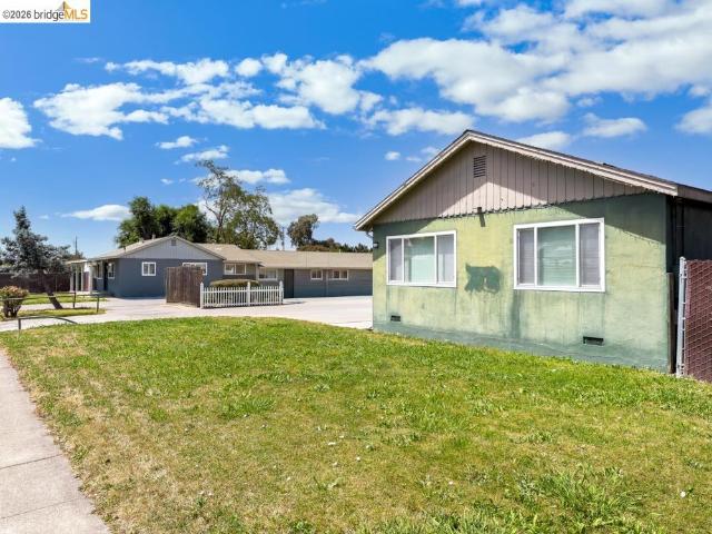 1637 Kidder Ave