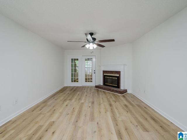 1637 Park Terrace