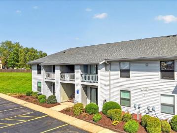 1637 Summergate Pkwy, St. Charles, MO 63303 | MLS #26020